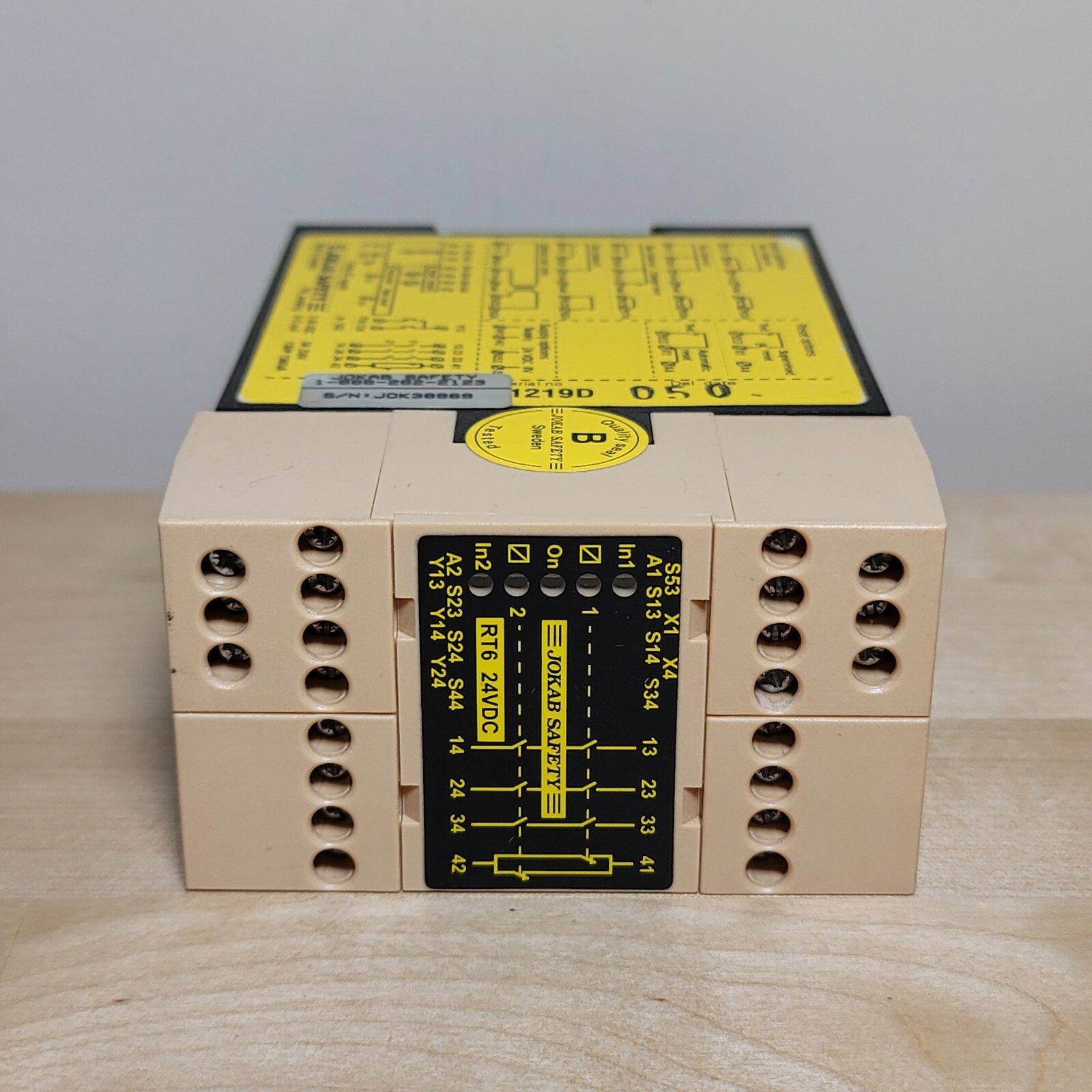 Jokab RT6 Universal Safety Relay 24VDC 3NO 1NC