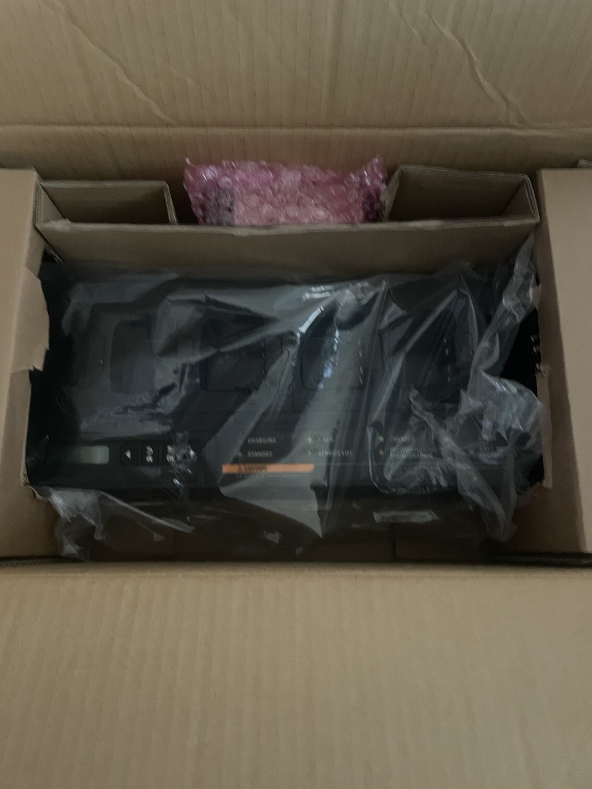 Motorola PMPN4283A Multi Unit Charger