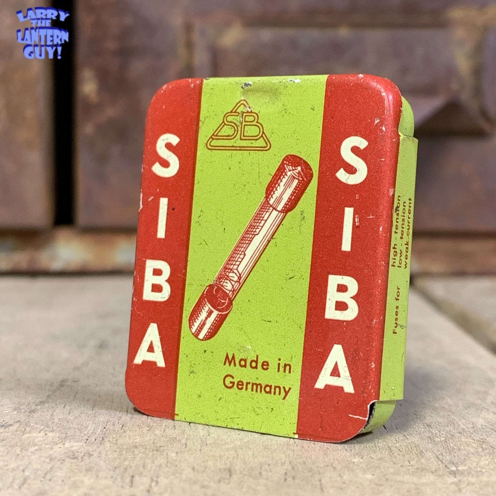 8 – Eight VINTAGE SIBA 10A 250V 5mm x 20mm – Old unknown condition – GERMANY