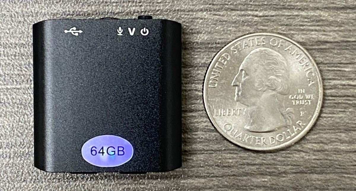 2024 Dododuck Q63 Mini Voice Activated Recorder 64GB Records 30 Days 1.14x 1.14″