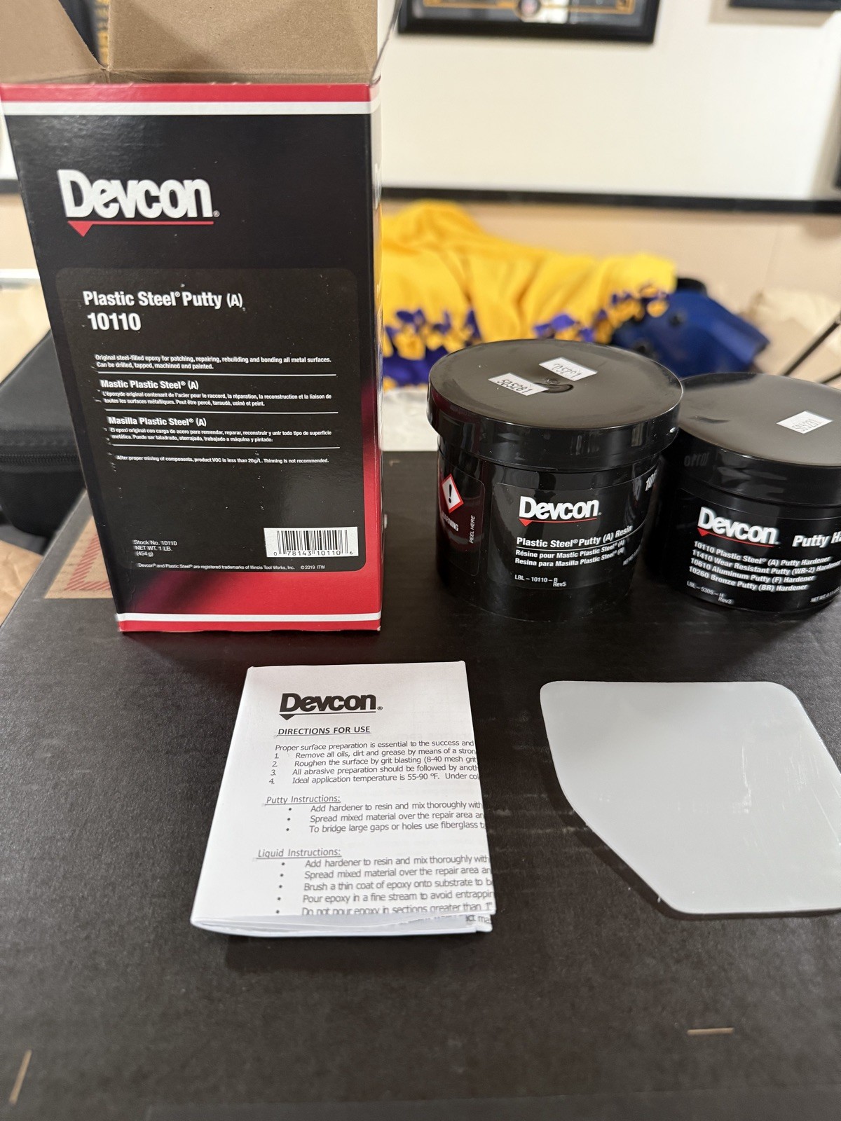 Devcon 10110 Plastic Steel Putty Resin and Hardener Kit. Last 8 units