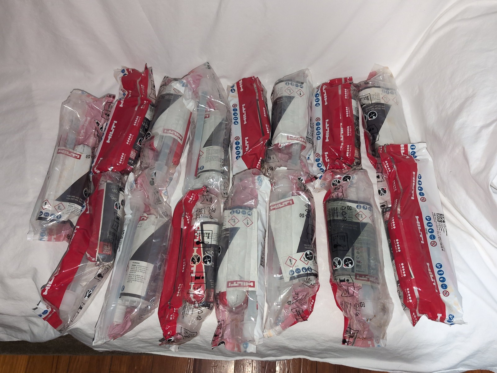 15 tubes of Hilti HIT-HY 200-R V3 Epoxy Adhesive 11.1 fl. oz.