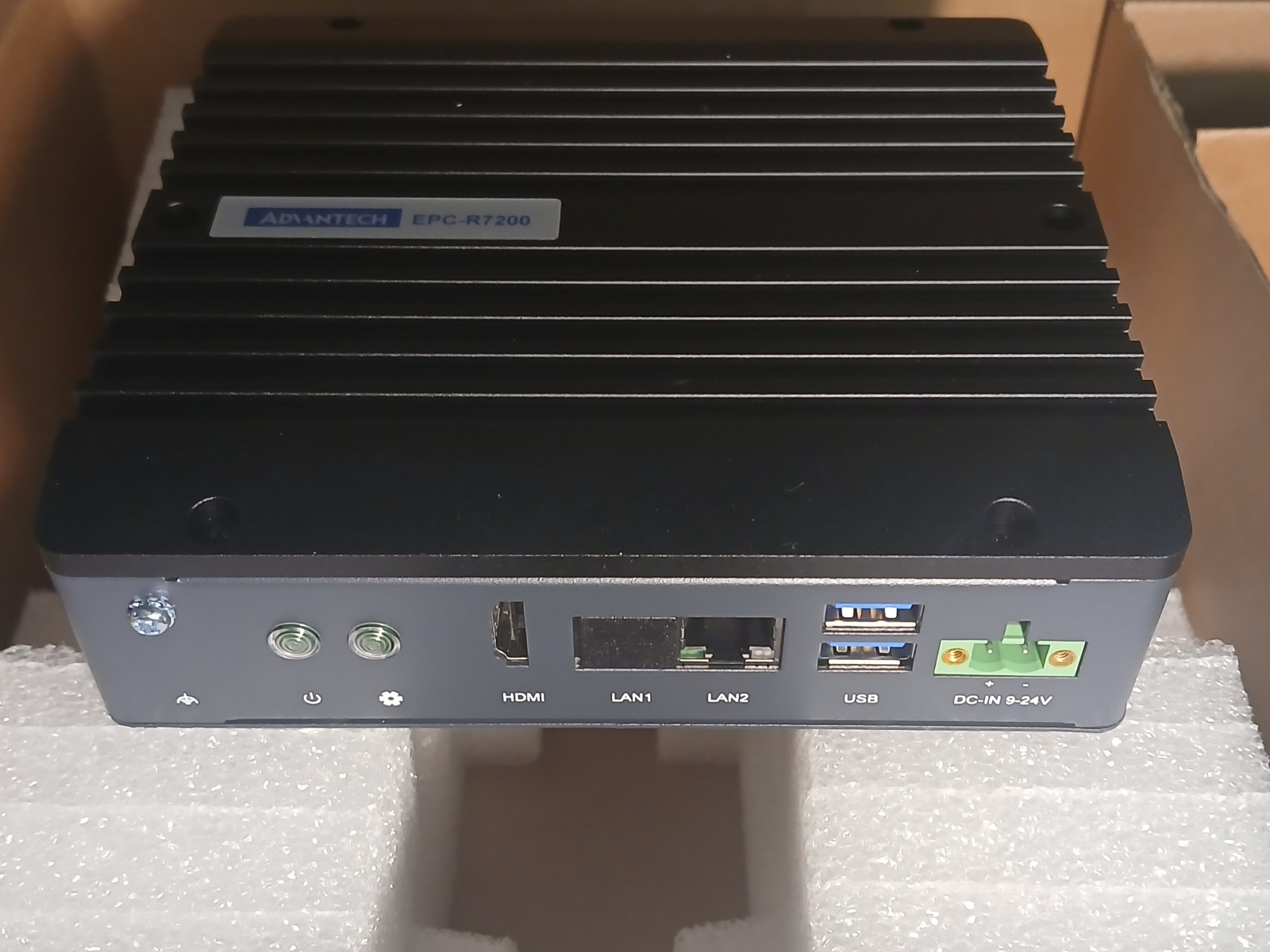 ADVANTECH EPC-R7200 Industrial-Grade Nvidia Jetson US SELLER GUARANTEED
