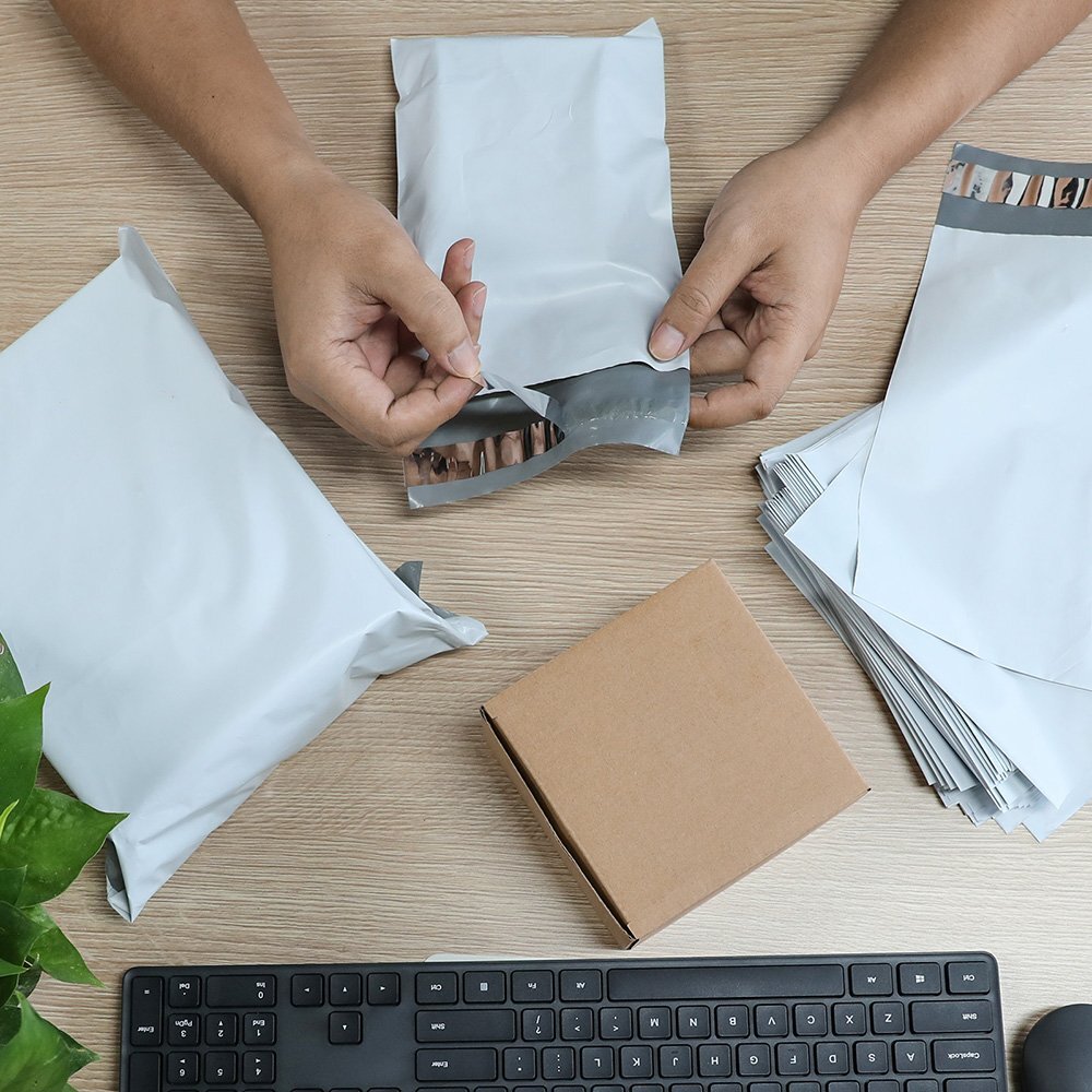 10×13 Poly Mailer Self Sealing Shipping Envelopes Bag Plastic Mailing Bag 2.5Mil