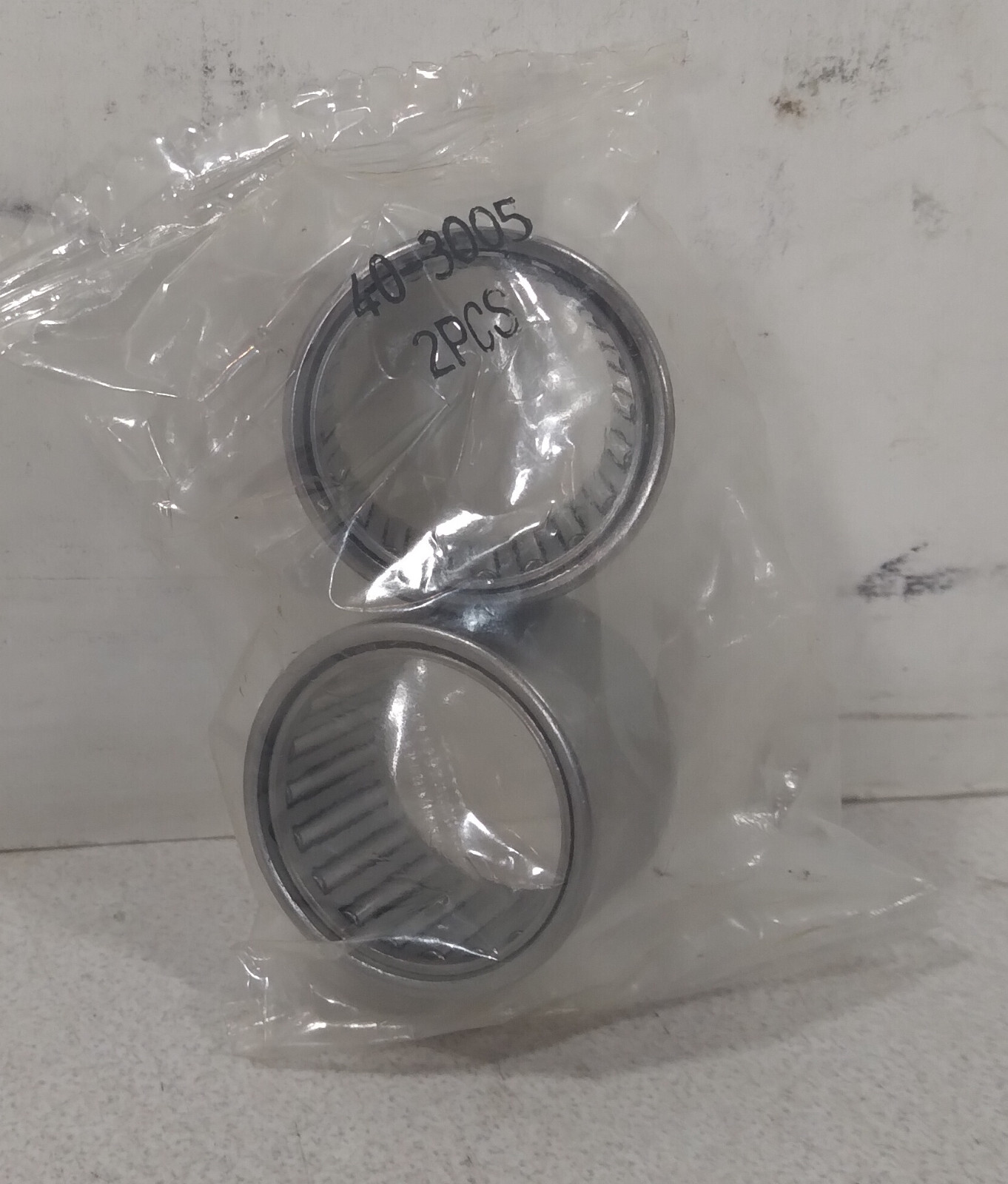 2 NEW UNBRANDED 40-3005 NEEDLE BEARINGS NIP ***MAKE OFFER***