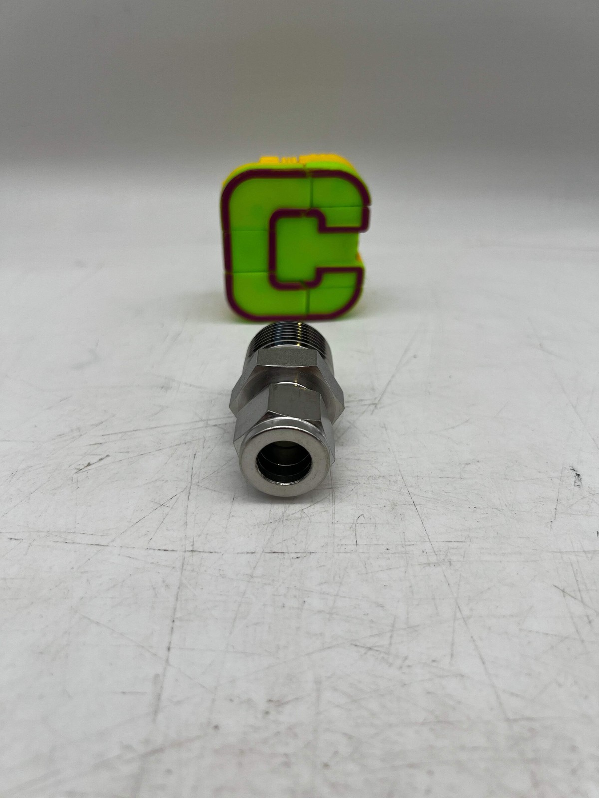 Parker 8MSC12N-316 A-LOK Male Connector, 1/2″ Tube OD x 3/4″ NPT, *Box of (10)*