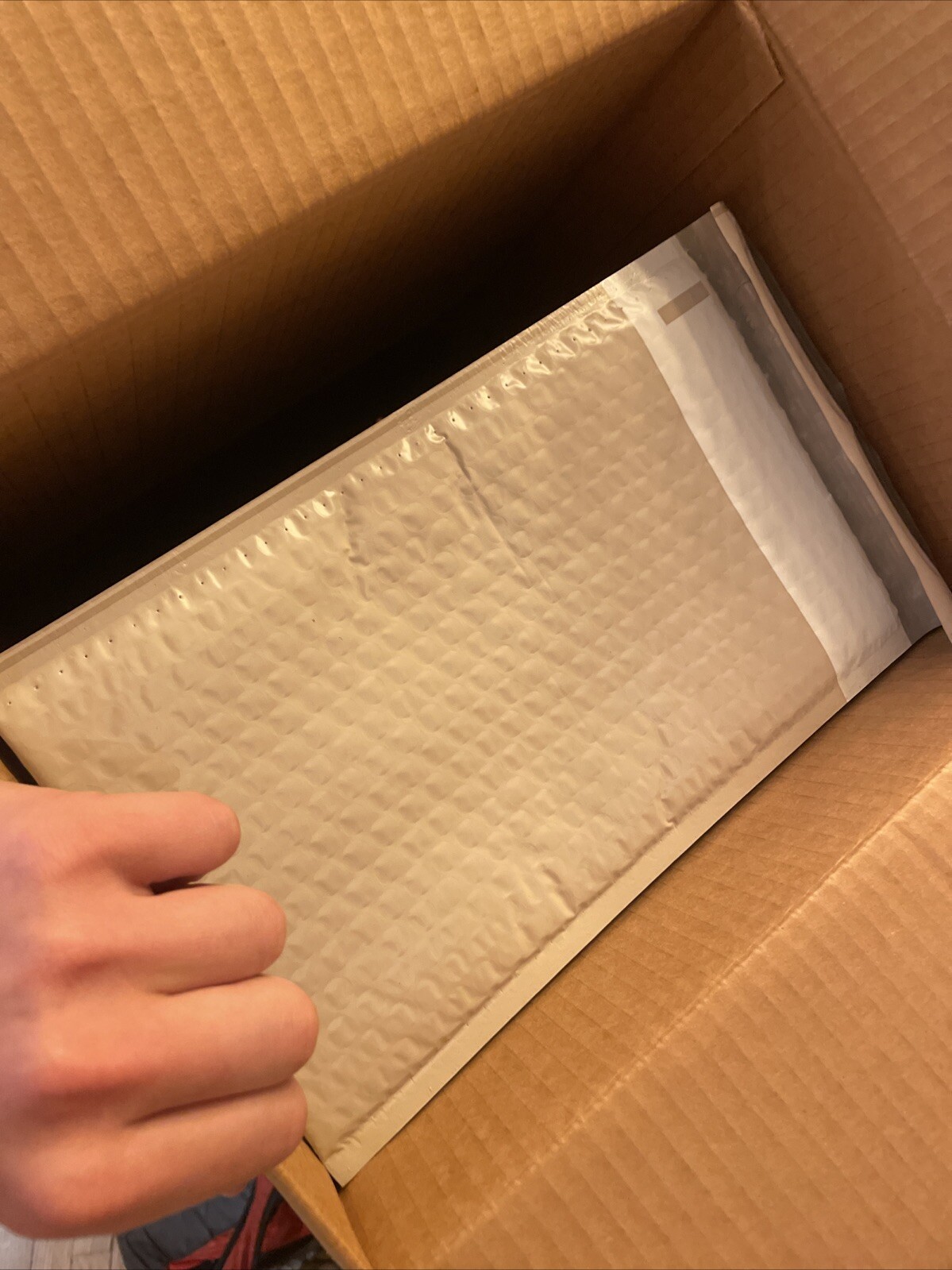 100 6.5 X 12 Bubble Mailers. Bulk Bubble Mailers.