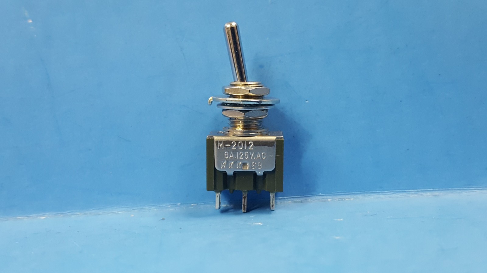 (2 pcs) Toggle Switches, M2012SS1W01, NKK, SPDT, ON-NONE-ON, 125V-6A
