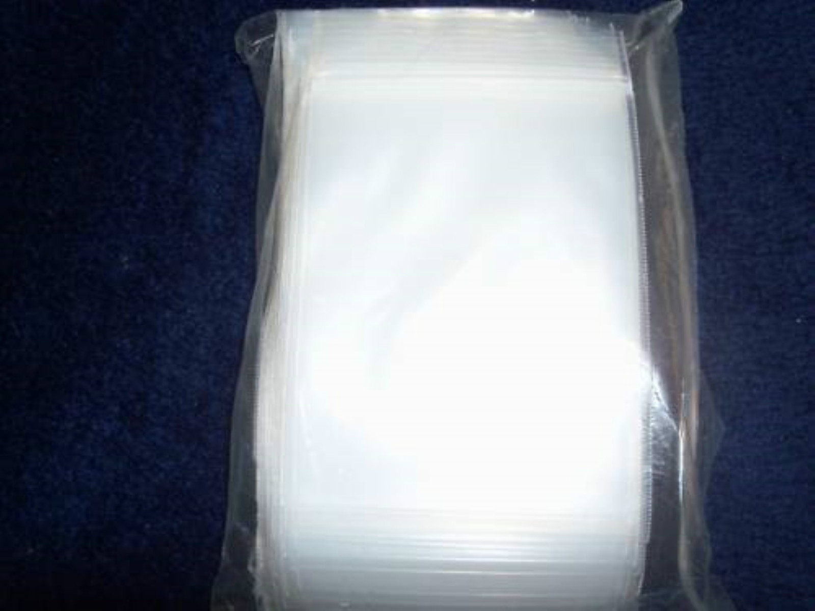 100 1.5″x2″ small reclosable zip bags 4mil
