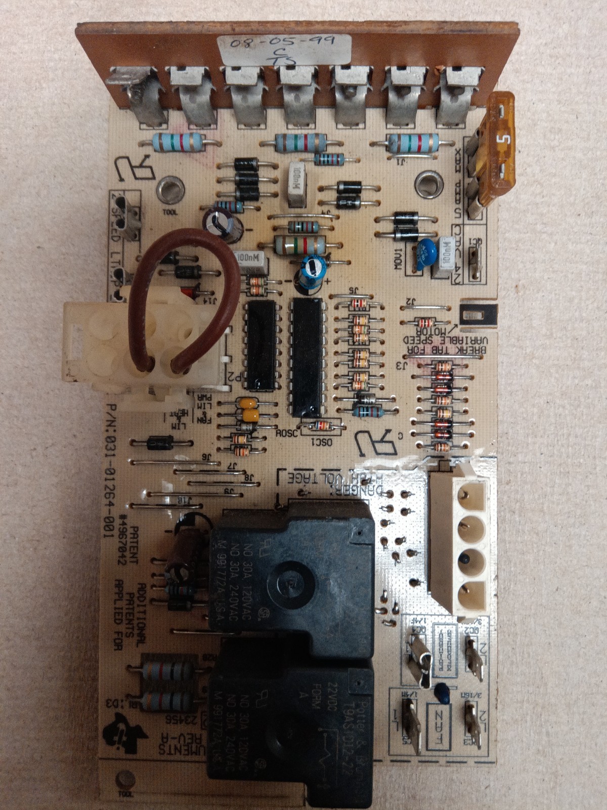 York Luxaire Coleman Furnace Control Circuit Board P/N 031-01264-001 – Inspected