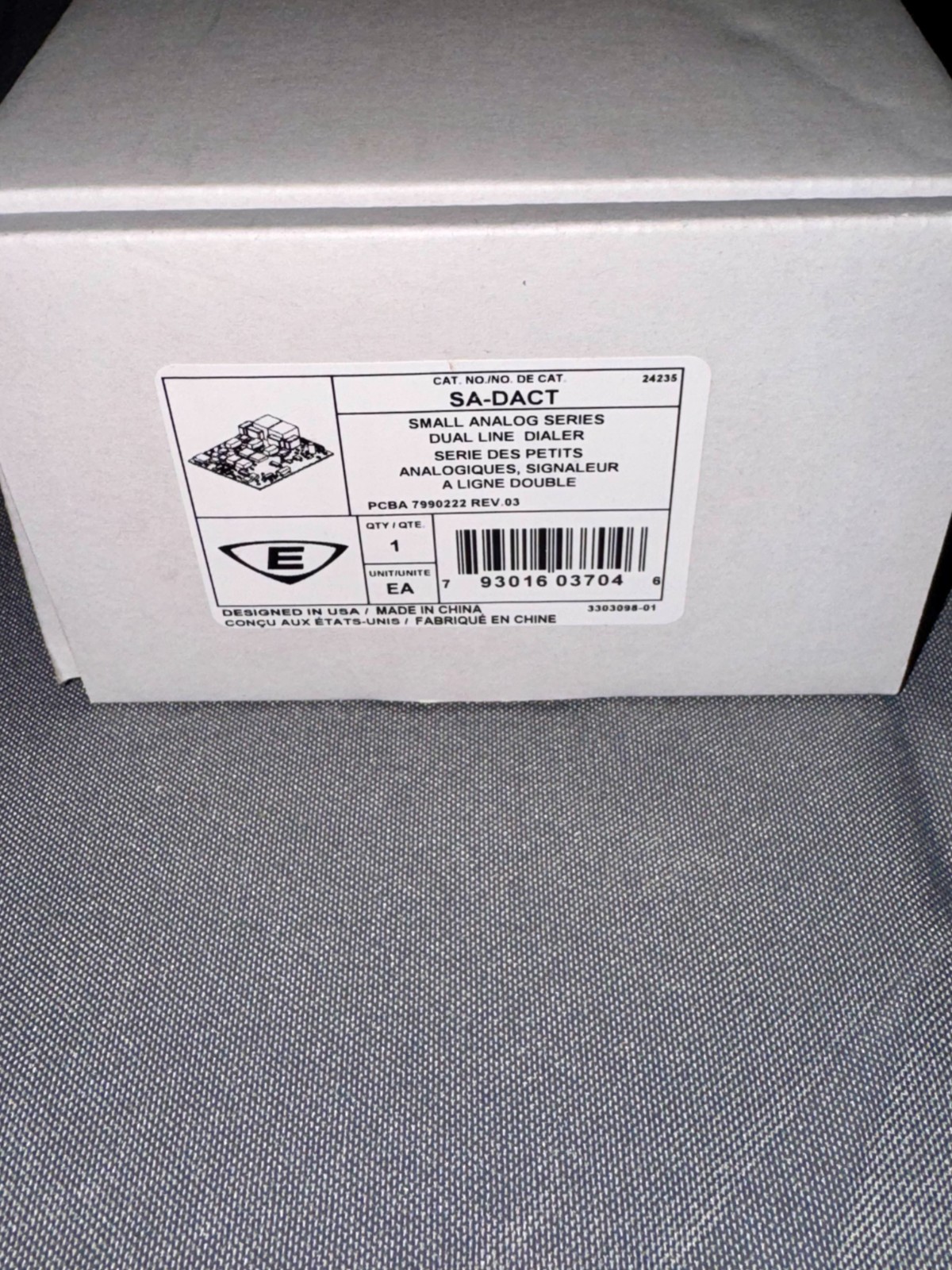Edwards SA-DACT Small Analog Series Dual Line Dialer Fire Alarm.