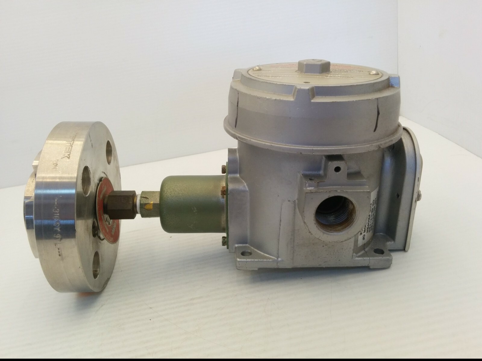 UNITED ELECTRIC CONTROLS MODEL 156 PRESSURE SWITCH W/AMETEK 316 ST.STL DIAPHRAGM