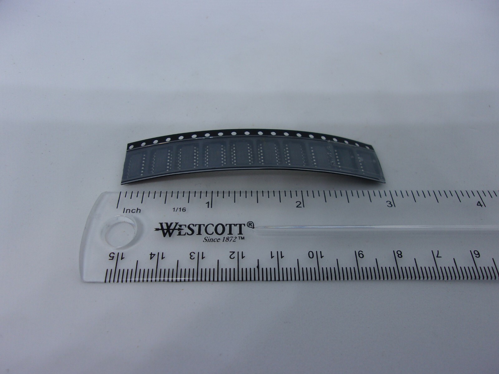 10Pcs Pack Lot SOP-14 SMD IC Chip 14 Pins 74HC14D 74HC14 SOP14 Surface Mounted