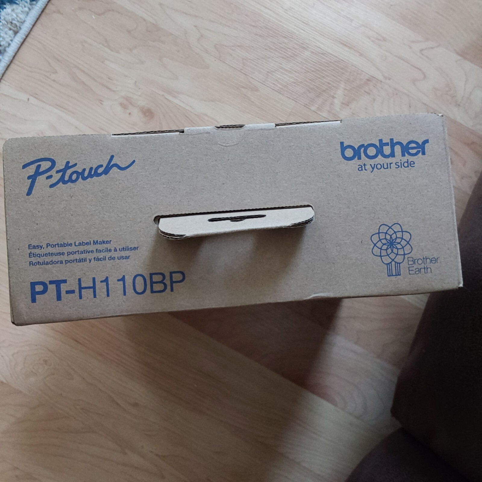 Brother P-Touch PT-H110BP Portable Label Maker 3 Label Tapes 1 sample tape READ