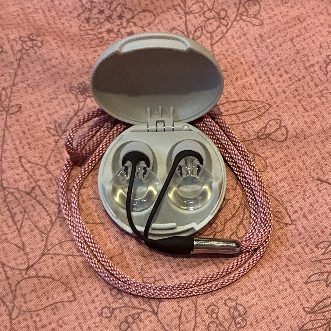 Loop Engage 2 Earplugs with Carrying Case and Loop Link
