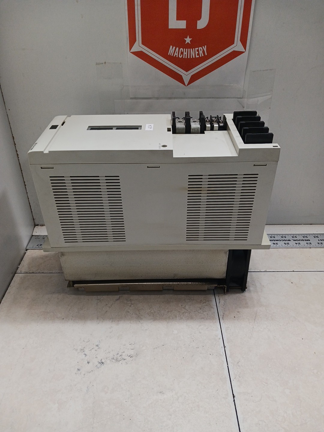 Mitsubishi MDS-A-CV-300 Drive TESTED, 30 DAYS WARRANTY