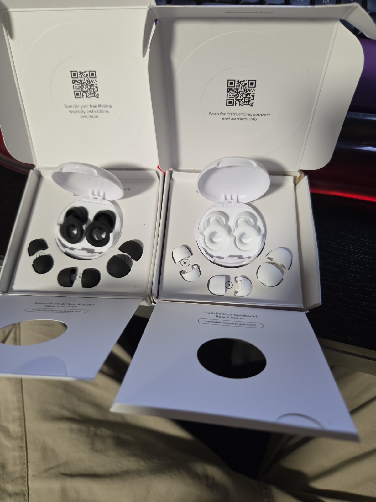 Black & White Loop Quiet 2 Ear Plugs for Noise Reduction 14 Rating -Damage box