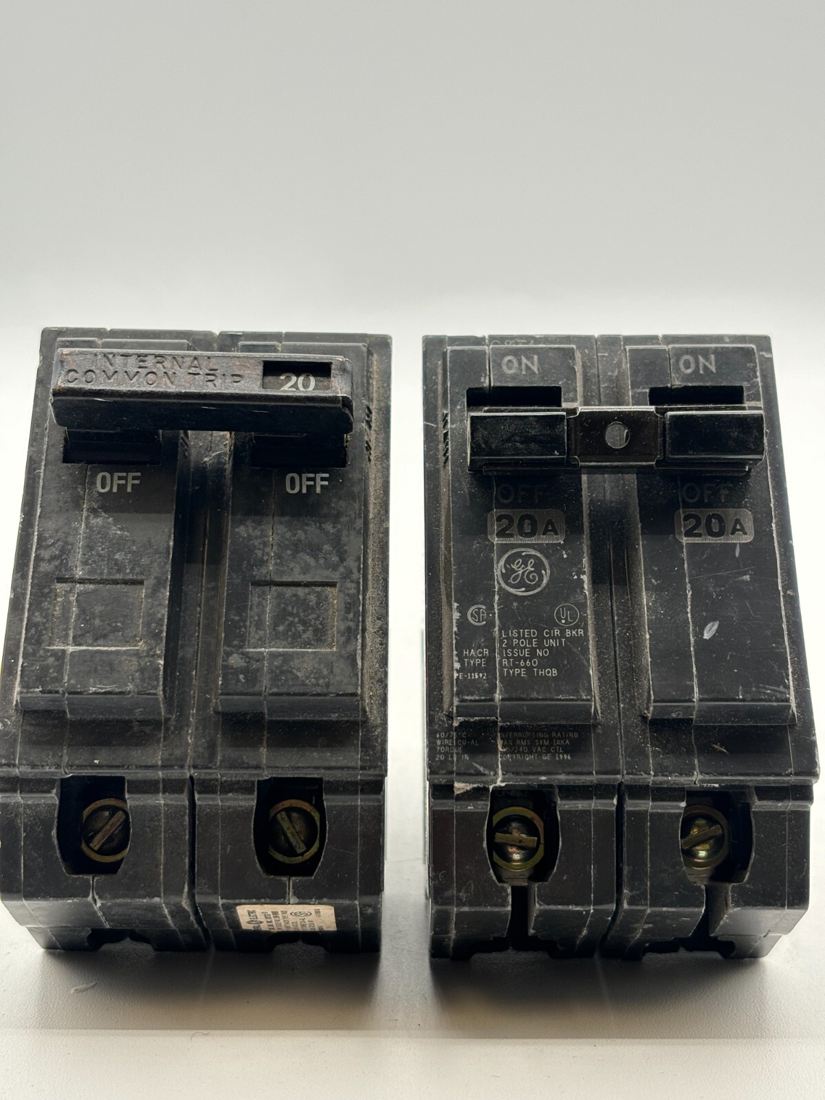 GE RT-660, 20 & 25 Amp, 2-Pole Units, Type THQB Circuit Breaker BUNDLE of 4