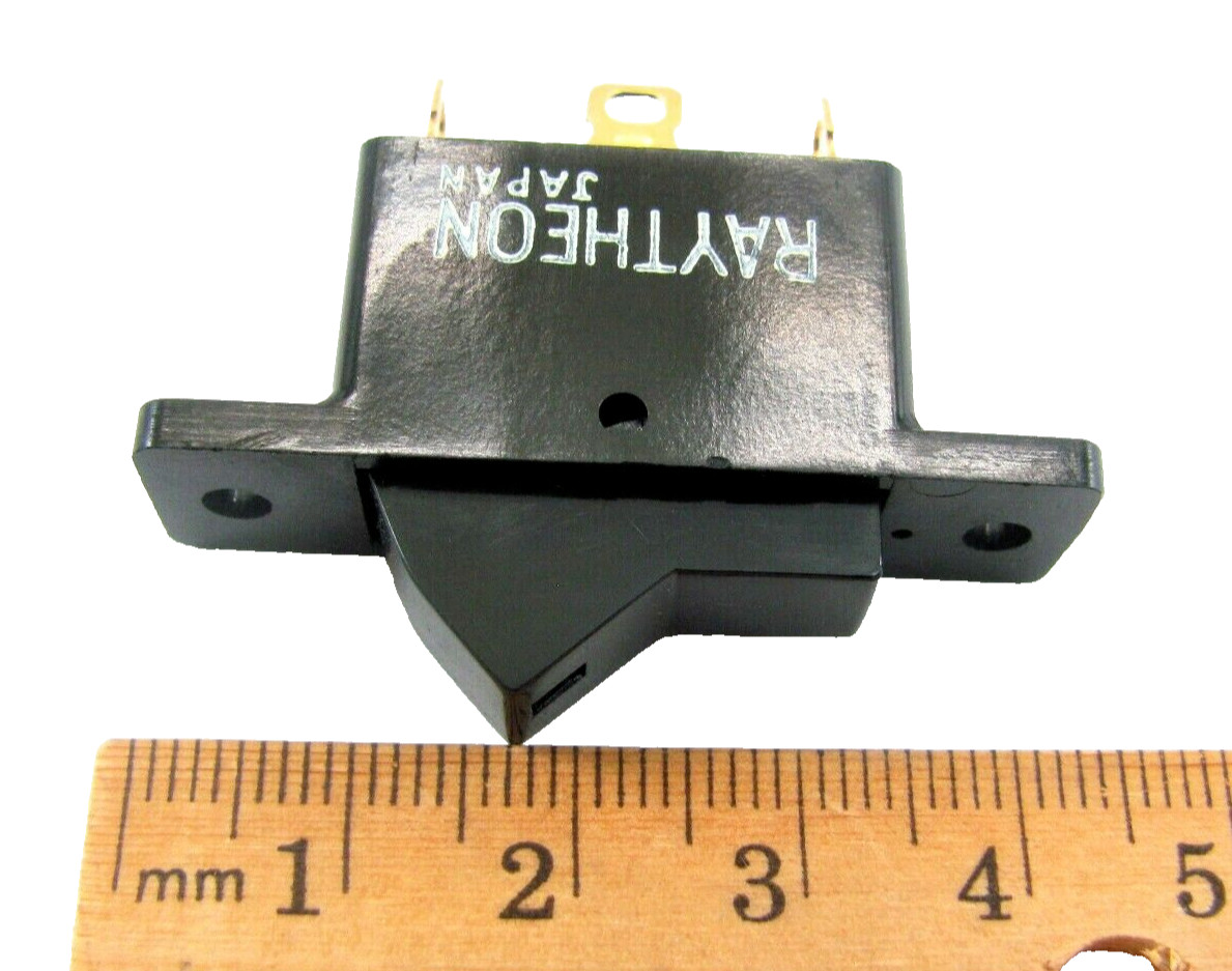 (25x) SPST ON-NONE-ON Rocker Switch – 10A @ 125VAC – 6A @ 250VAC, Gold Terminals