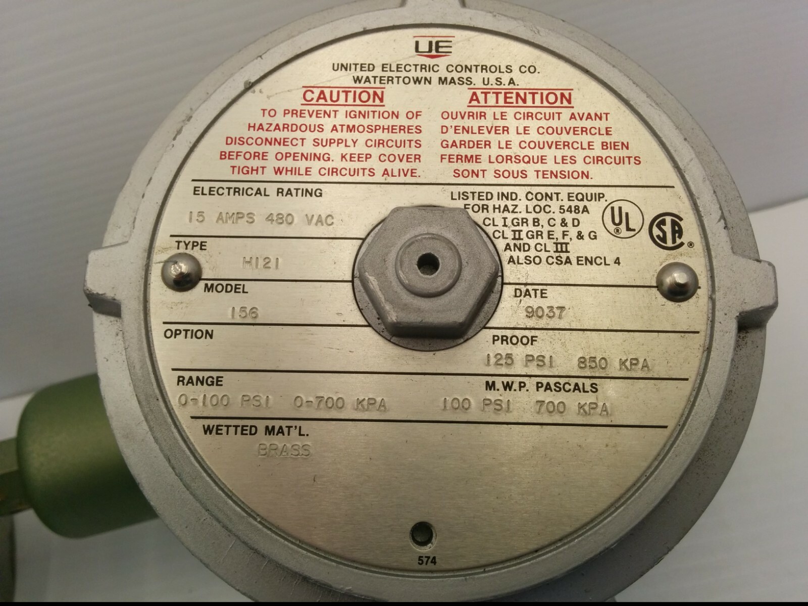 UNITED ELECTRIC CONTROLS MODEL 156 PRESSURE SWITCH W/AMETEK 316 ST.STL DIAPHRAGM