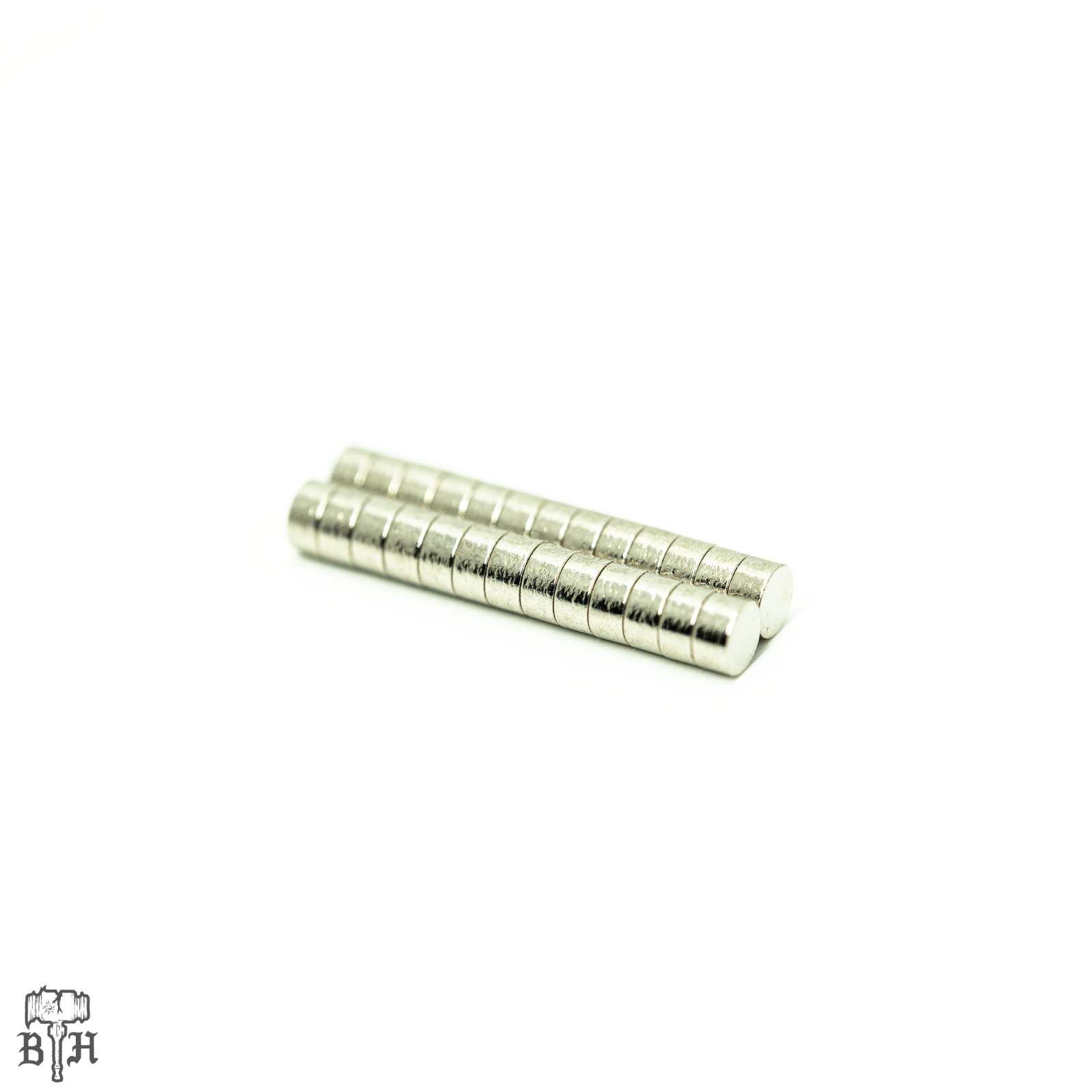 2mm x 1mm 5/64″x1/32″ N52 Strong Rare Earth Neodymium Small Magnet Disc