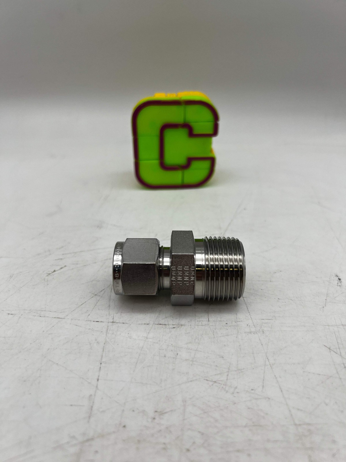 Parker 8MSC12N-316 A-LOK Male Connector, 1/2″ Tube OD x 3/4″ NPT, *Box of (10)*