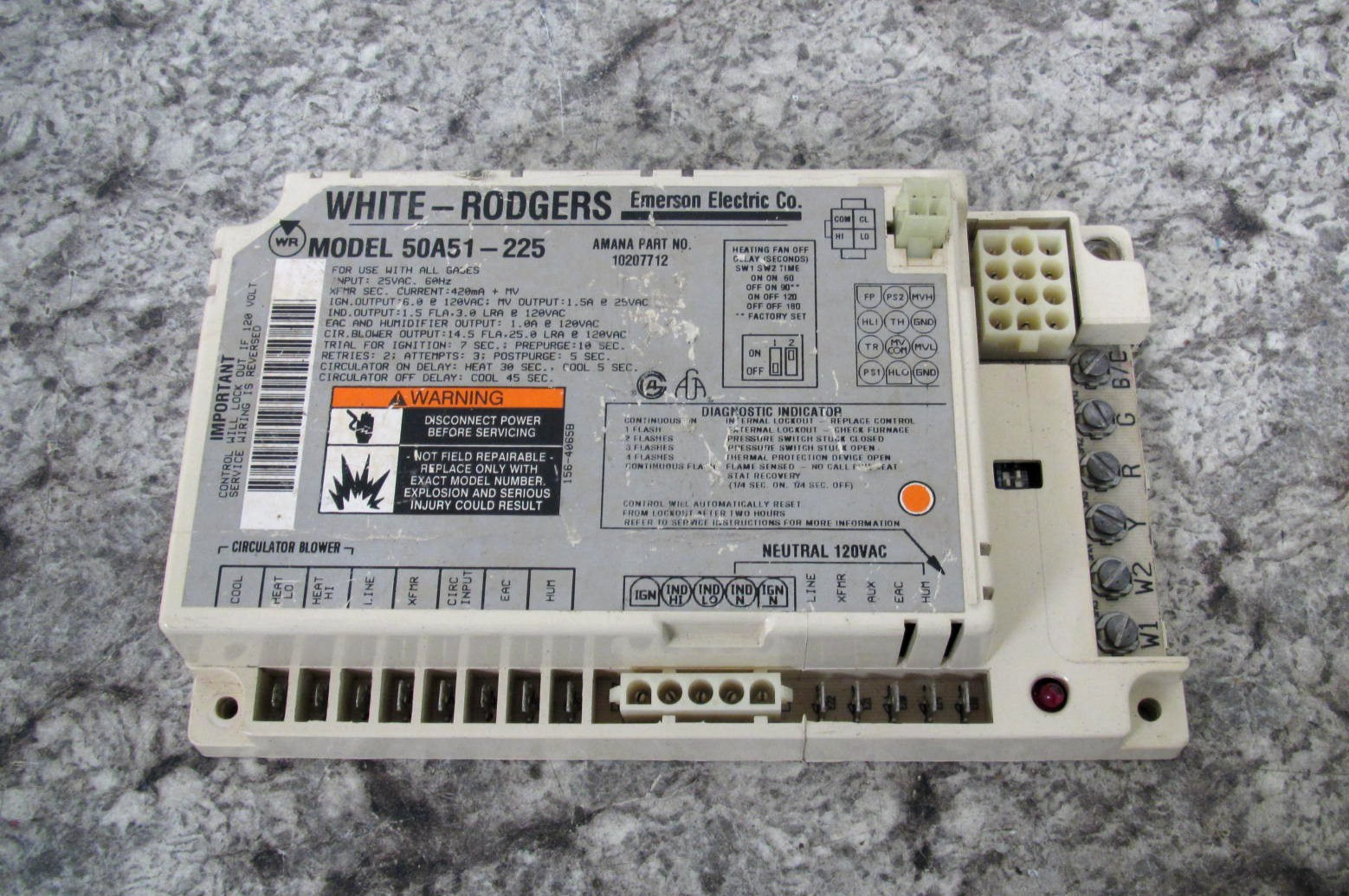 Goodman Amana White-Rodgers 50A51-225 10207712 Furnace Control Board Module Used