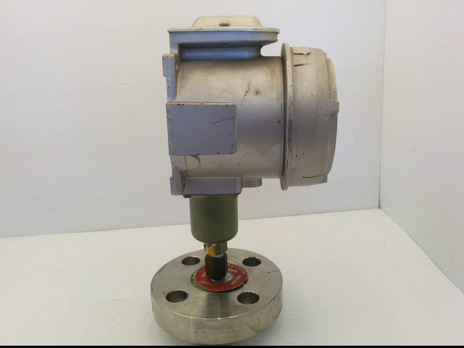 UNITED ELECTRIC CONTROLS MODEL 156 PRESSURE SWITCH W/AMETEK 316 ST.STL DIAPHRAGM