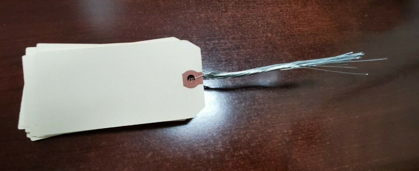 Avery Double Wired Shipping Tags 13pt Stock 4 3/4 x 2 3/8 bundle of 25 Manila