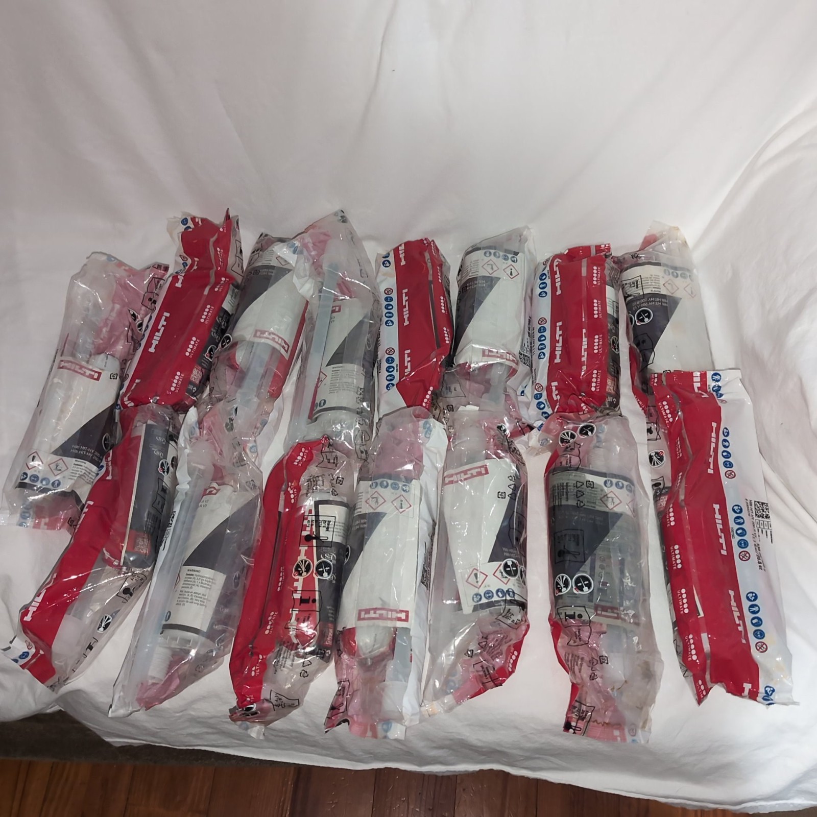 15 tubes of Hilti HIT-HY 200-R V3 Epoxy Adhesive 11.1 fl. oz.