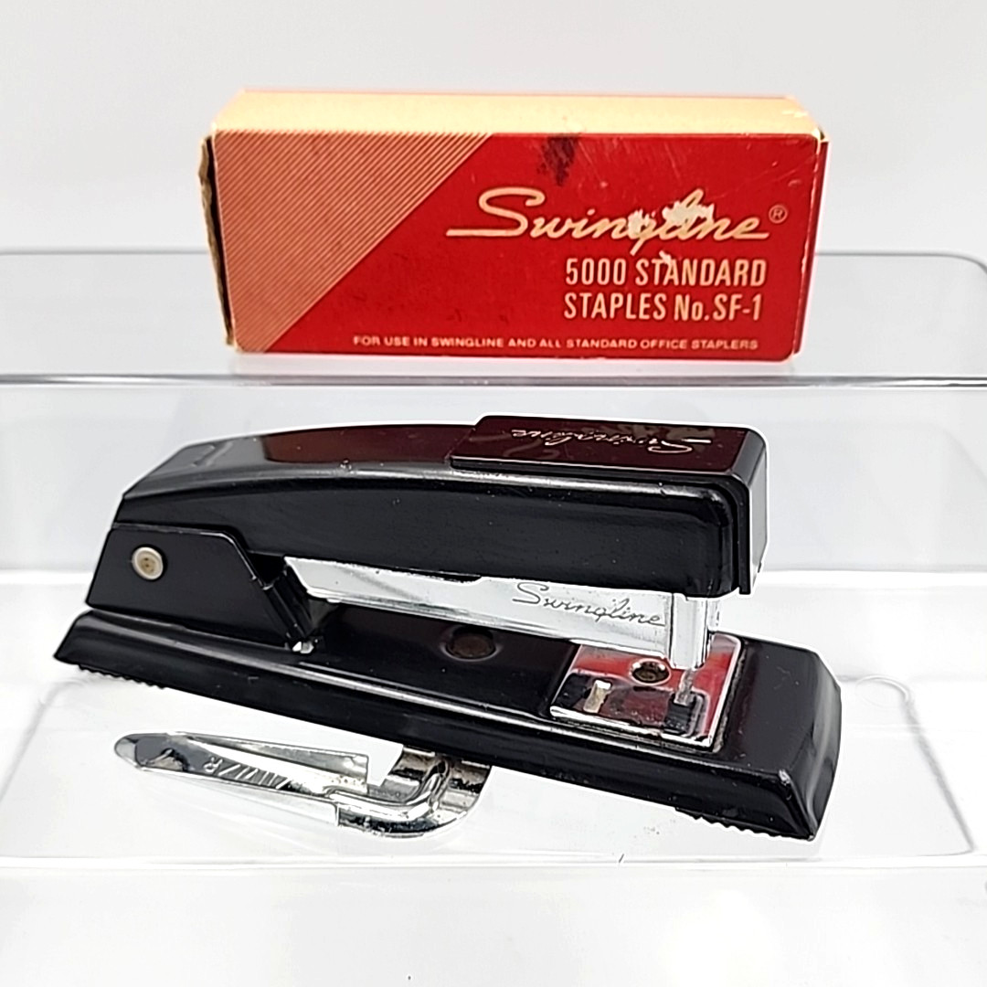 Swingline Stapler 711 Black 5.25 In USA With Staple Remover Vintage