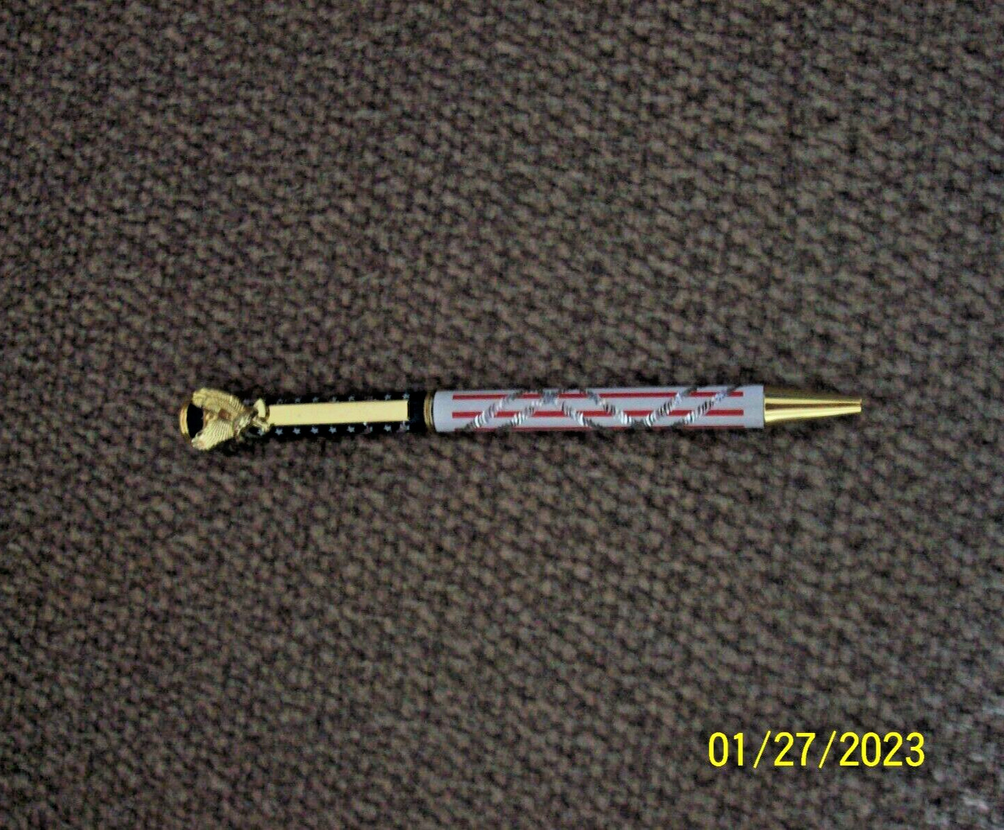 New, 2 Unbranded USA Flag Ball Point Pen with Eagle Clip