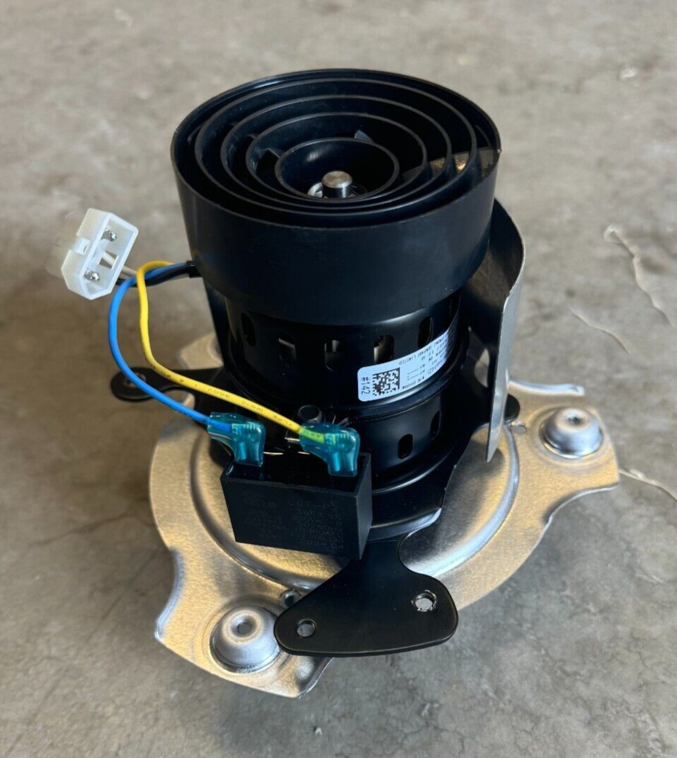 Carrier HC18MQ142 #142 Furnace Exhaust / Draft Inducer Motor Free Shipping *C13*