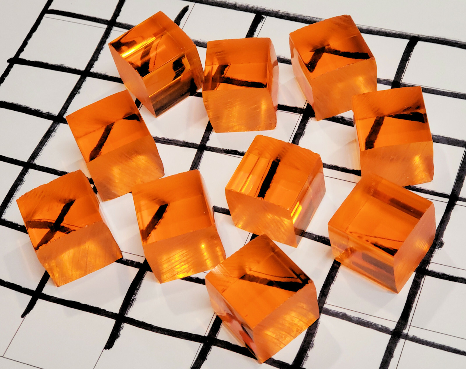 10 PCs 1” x 1″ x 1″ SQUARE CLEAR AMBER ACRYLIC Plexiglass ROD CUBES PEGS 1 Inch