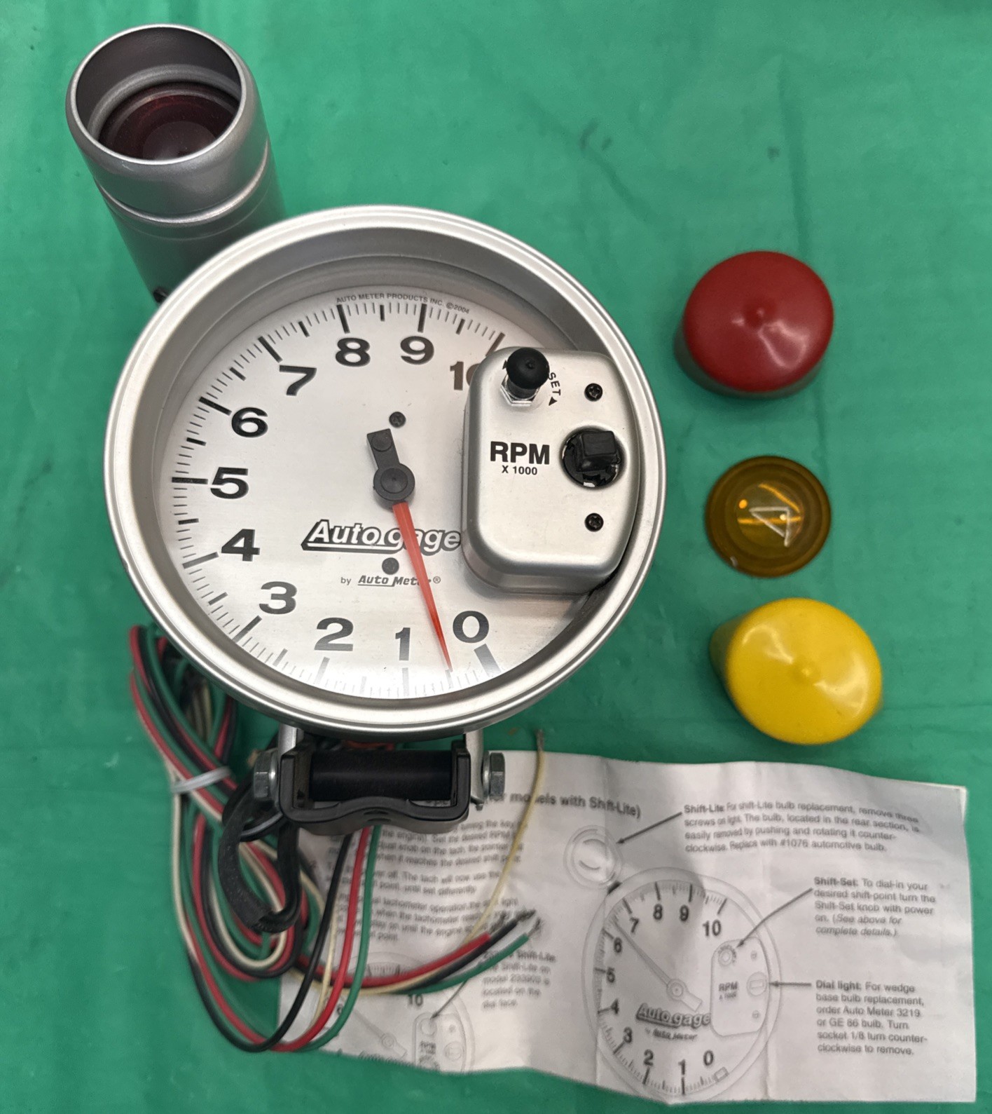 NOS AUTO-GAGE Tach -10K Silver With Shift Light #223911