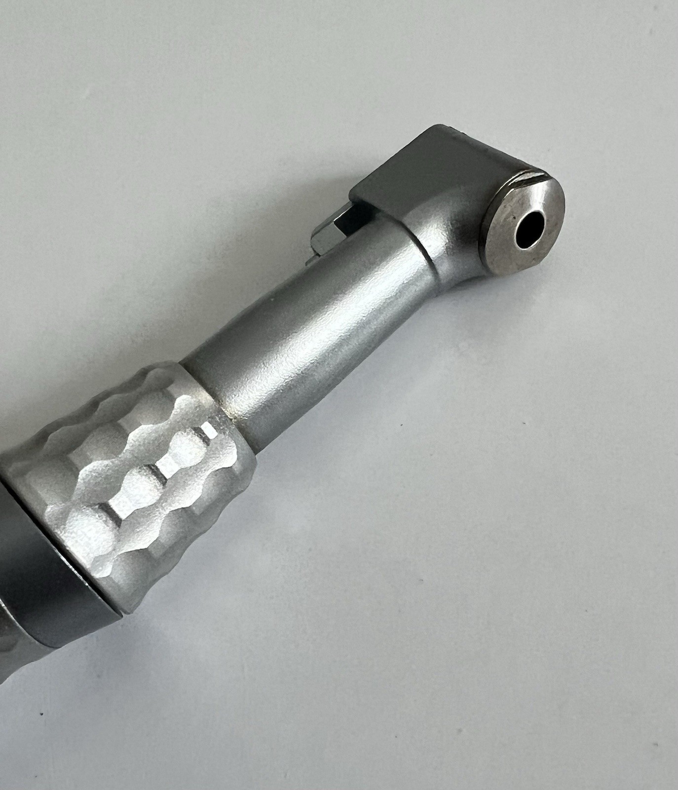 Kerr SybronEndo 18:1 Axxess Spring-Head Handpiece 815-9016 Endo Contra Angle