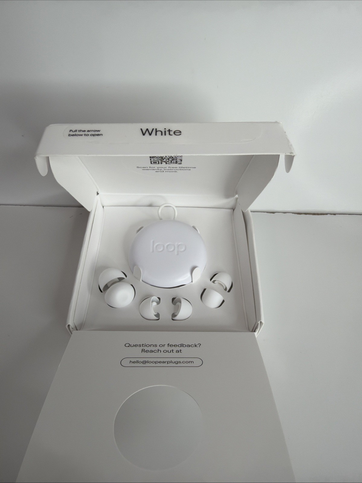 Loop Quiet Ear Plugs for Noise Reduction 14 Rating WHITE New Open Box
