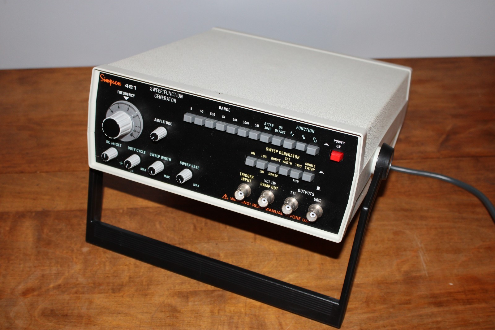 SIMPSON 421 SWEEP FUNCTION GENERATOR (NO FAULT SHOWN, DIRECT RETURNS ACCEPTED)