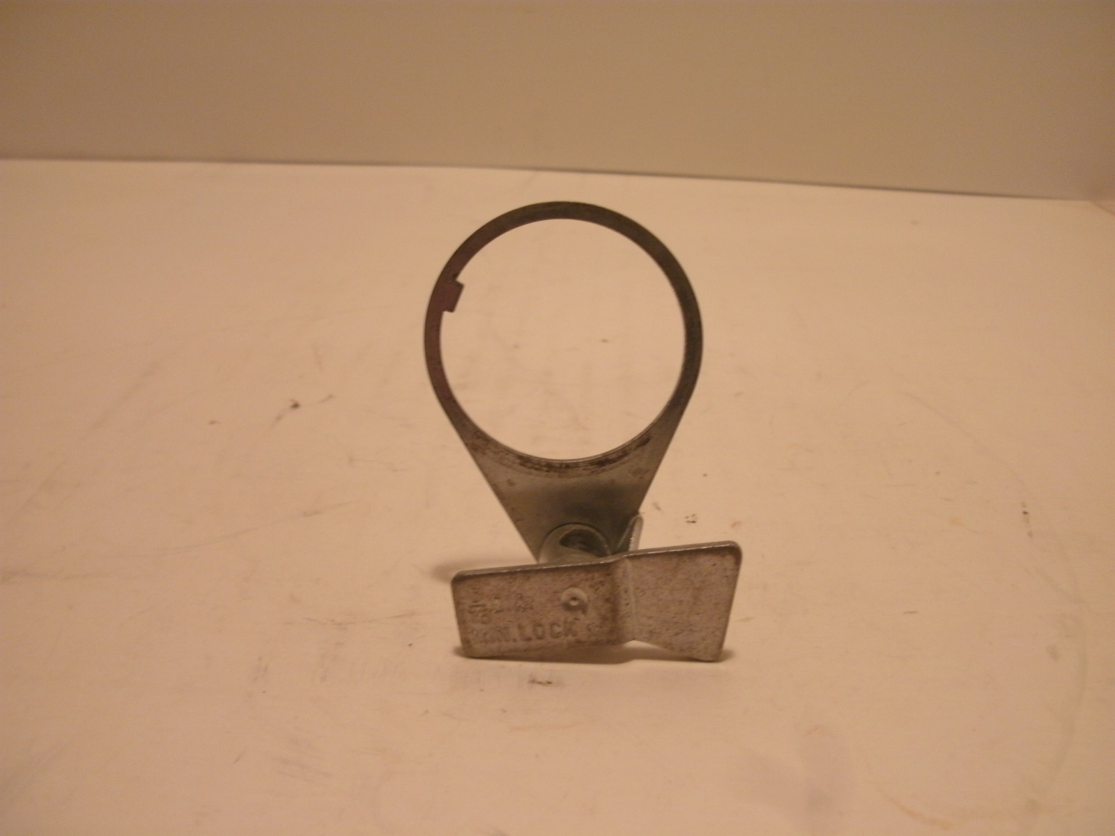 UNBRANDED/GENERIC SWITCH LOCK 3/16 DIAMETER MIN. LOCK