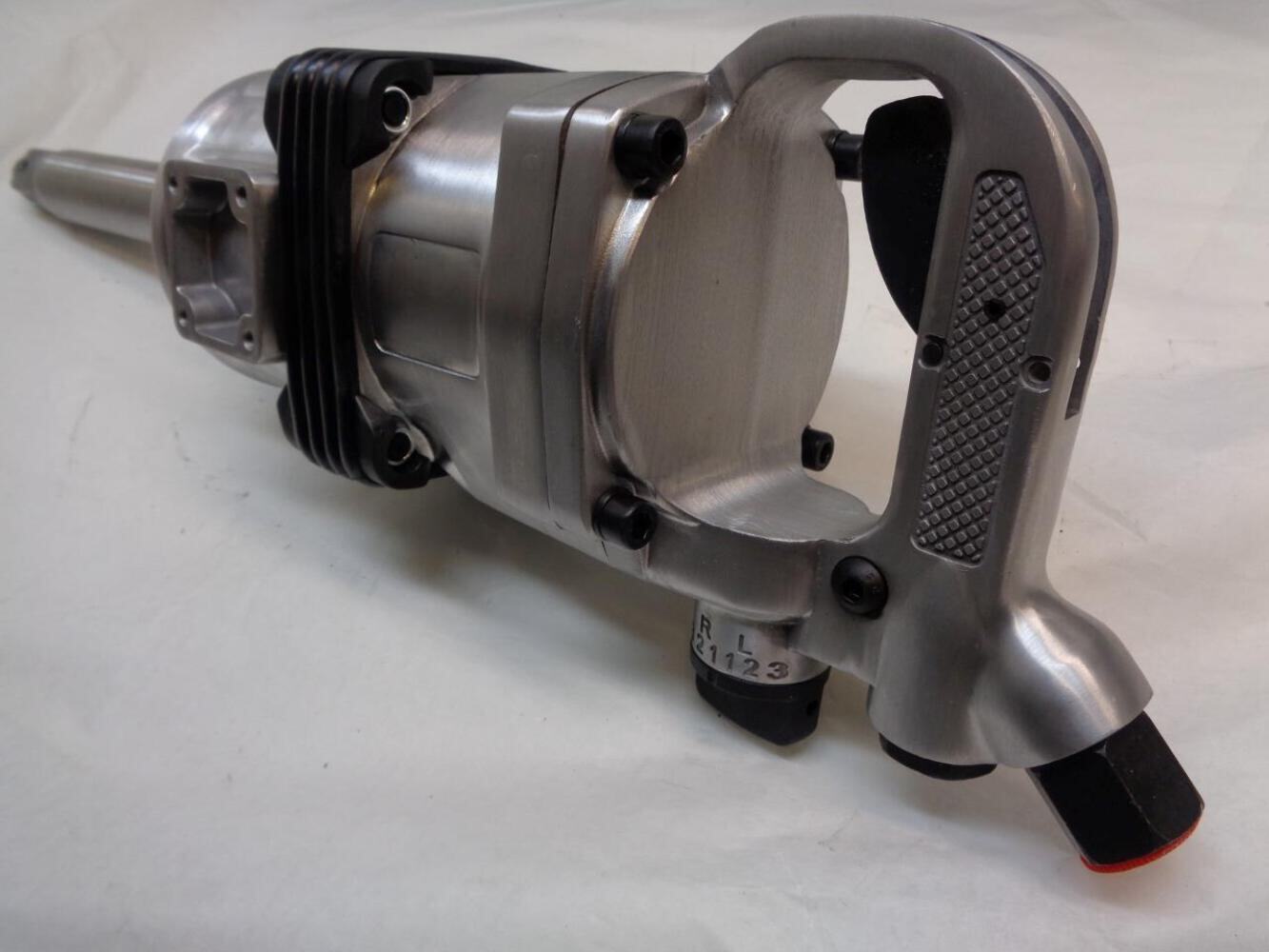 NEW UNBRANDED GENERIC 1″ 1900ft lbs HEAVY DUTY IMPACT WRENCH TOOL R30